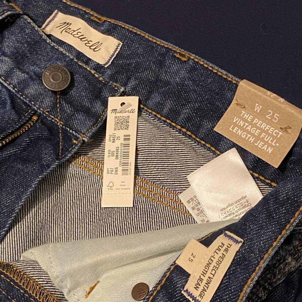 Madewell vintage wash blue jeans waist size 25 standard straight leg